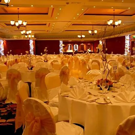 Ξενοδοχείο Westwood 4*